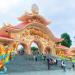 Toàn cảnh