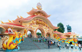 Toàn cảnh